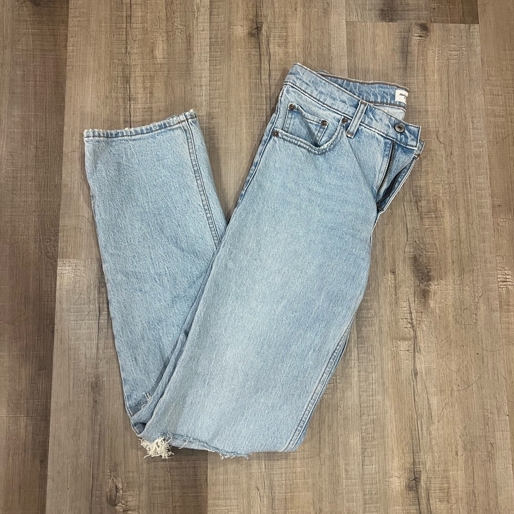 Abercrombie & Fitch 90s straight mid rise Jean